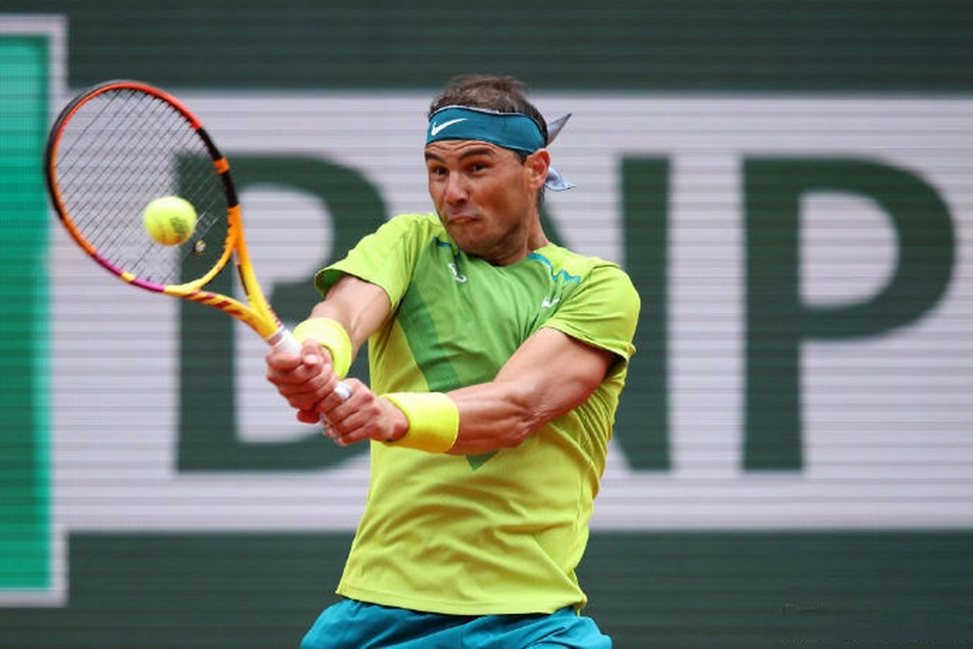 纳达尔强势横扫库里晋级半决赛，状态火热！